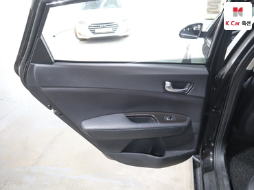 2019 - kia k5