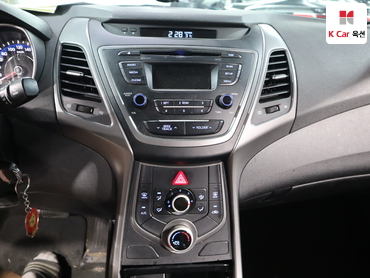2016 - hyundai avante