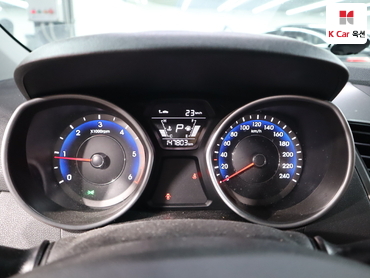 2016 - hyundai avante