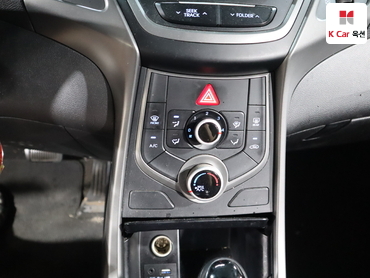 2016 - hyundai avante
