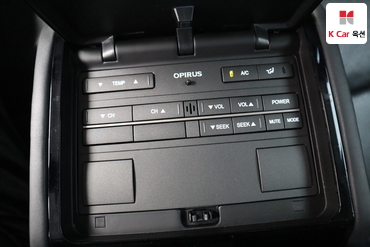 2011 - kia opirus