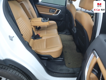 2018 - land rover discovery