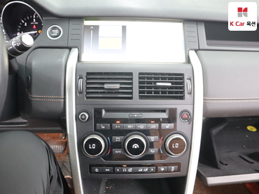 2018 - land rover discovery