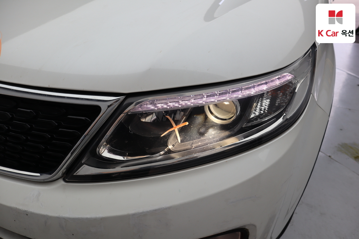 Kia Sorento - 48