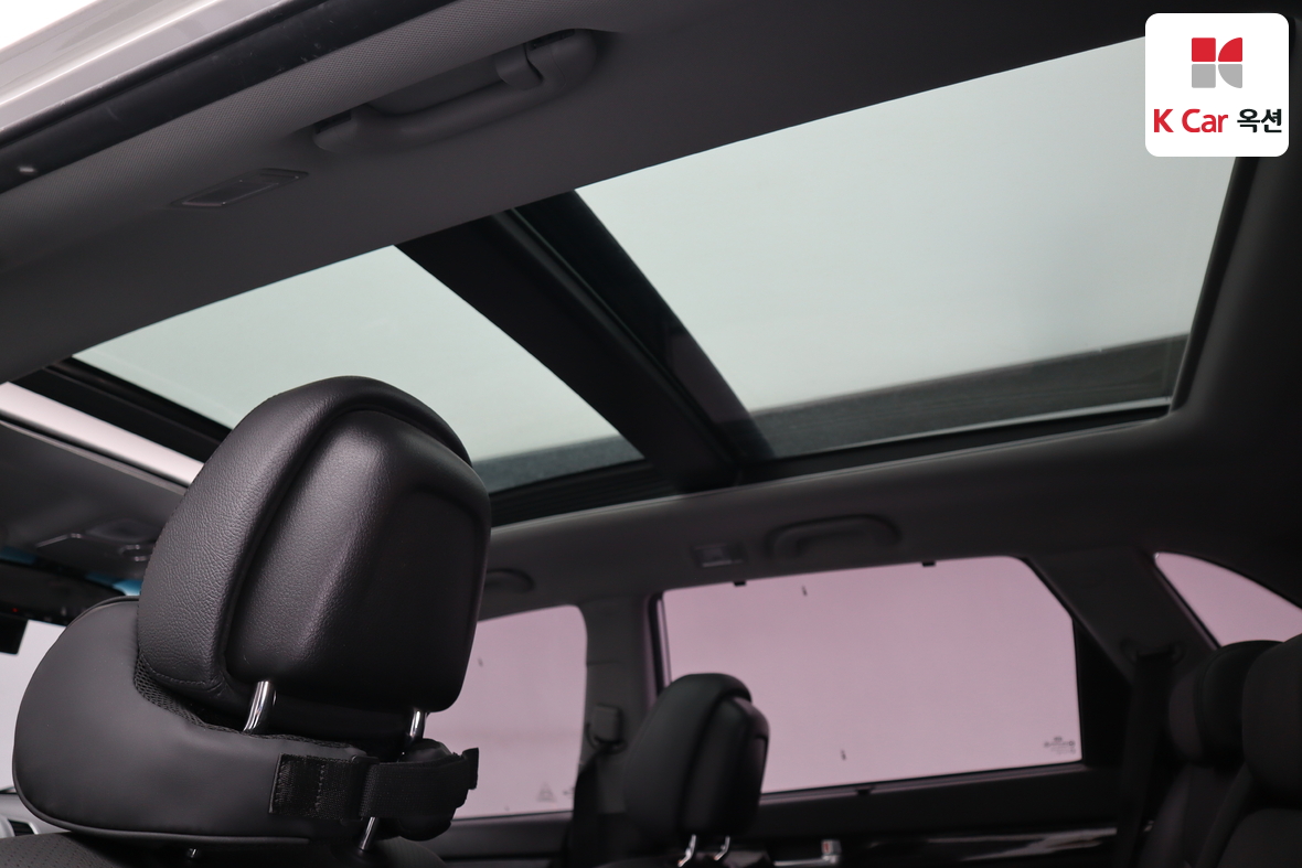 Kia Sorento - 25