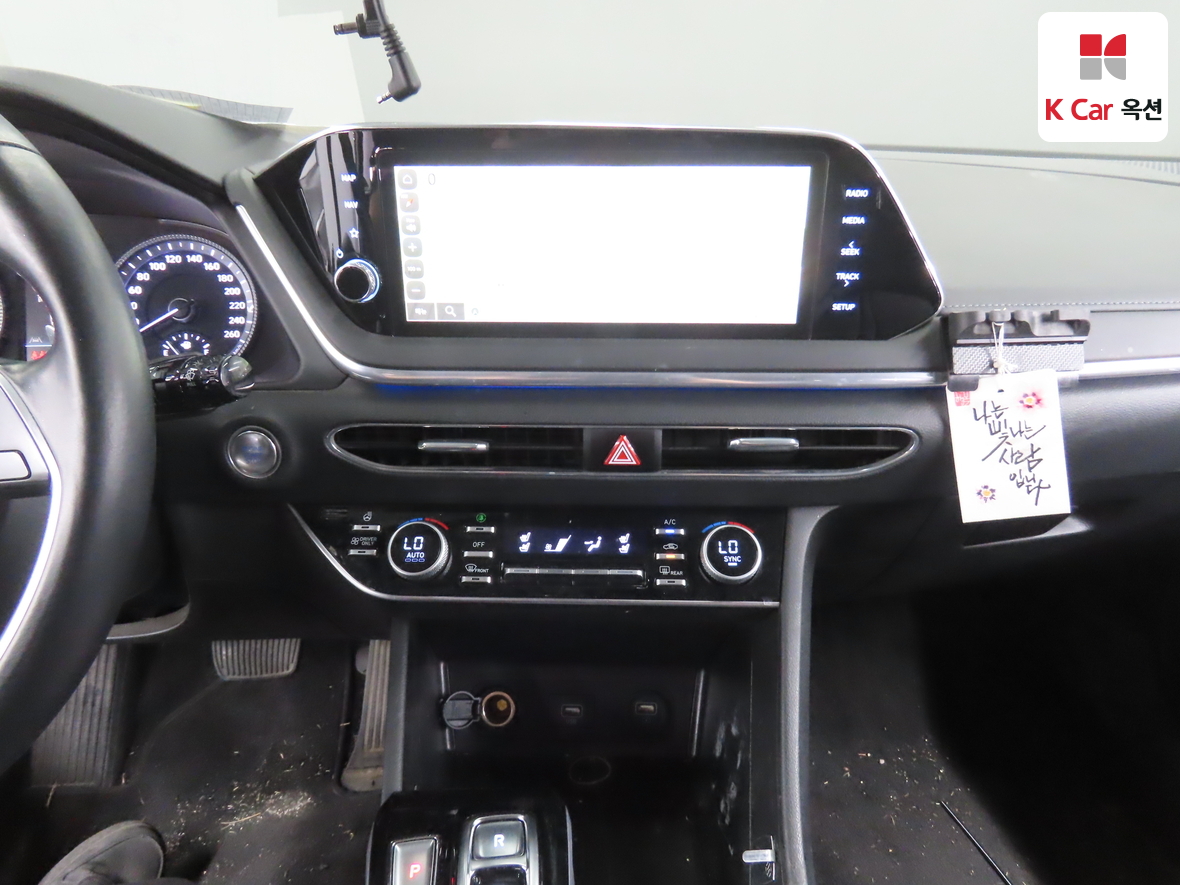 Hyundai Sonata - 6