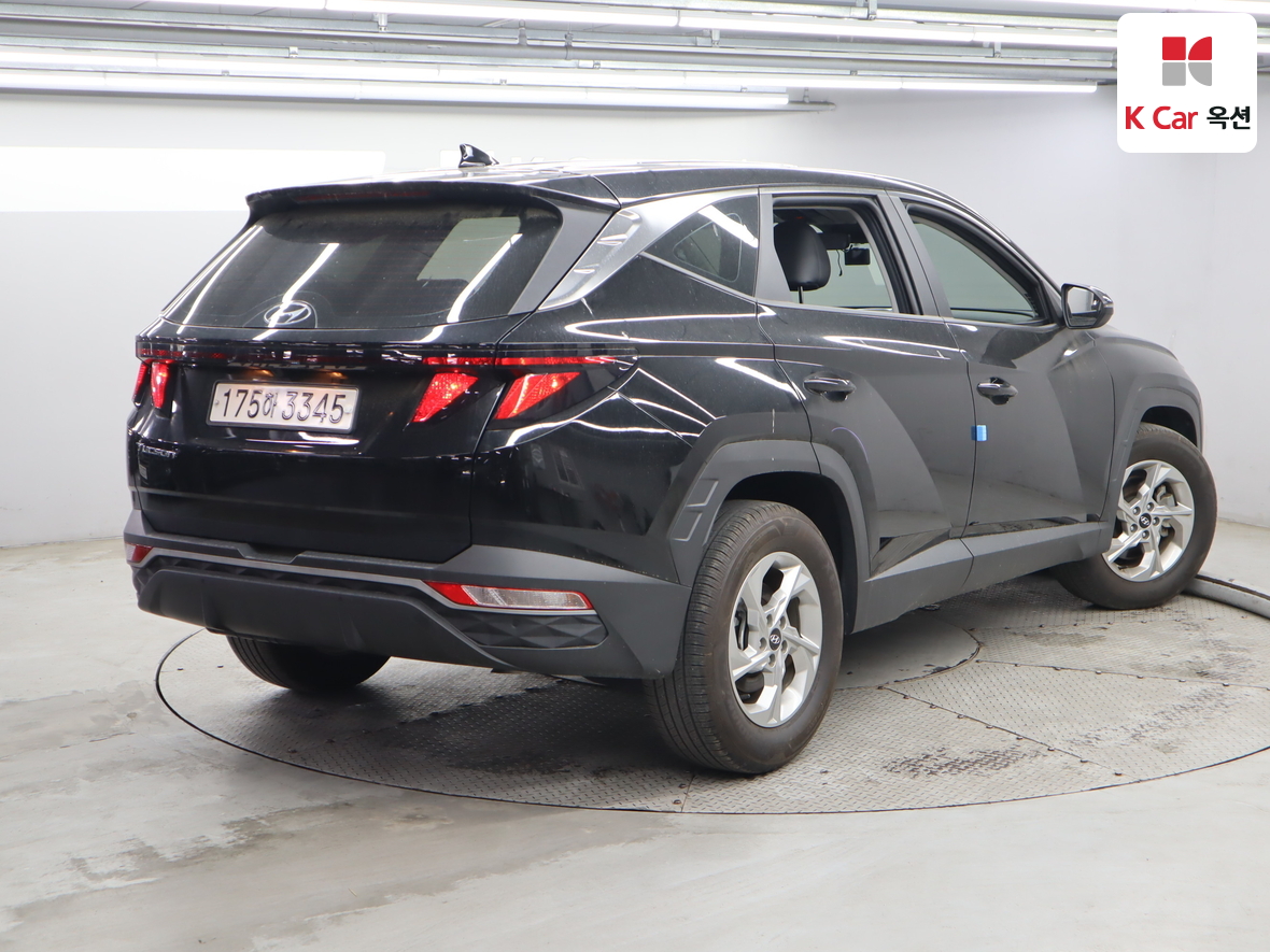 Hyundai Tucson - 2