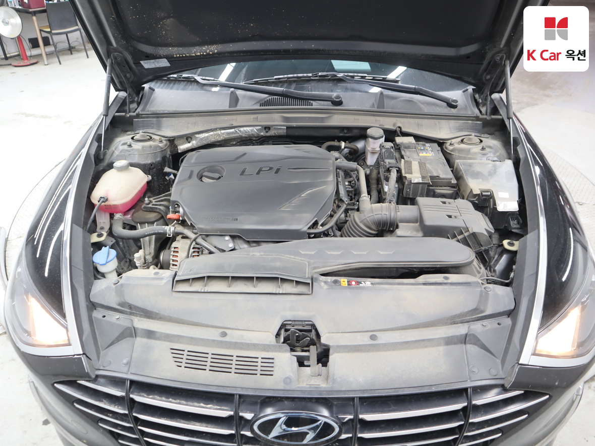 Hyundai Sonata - 33