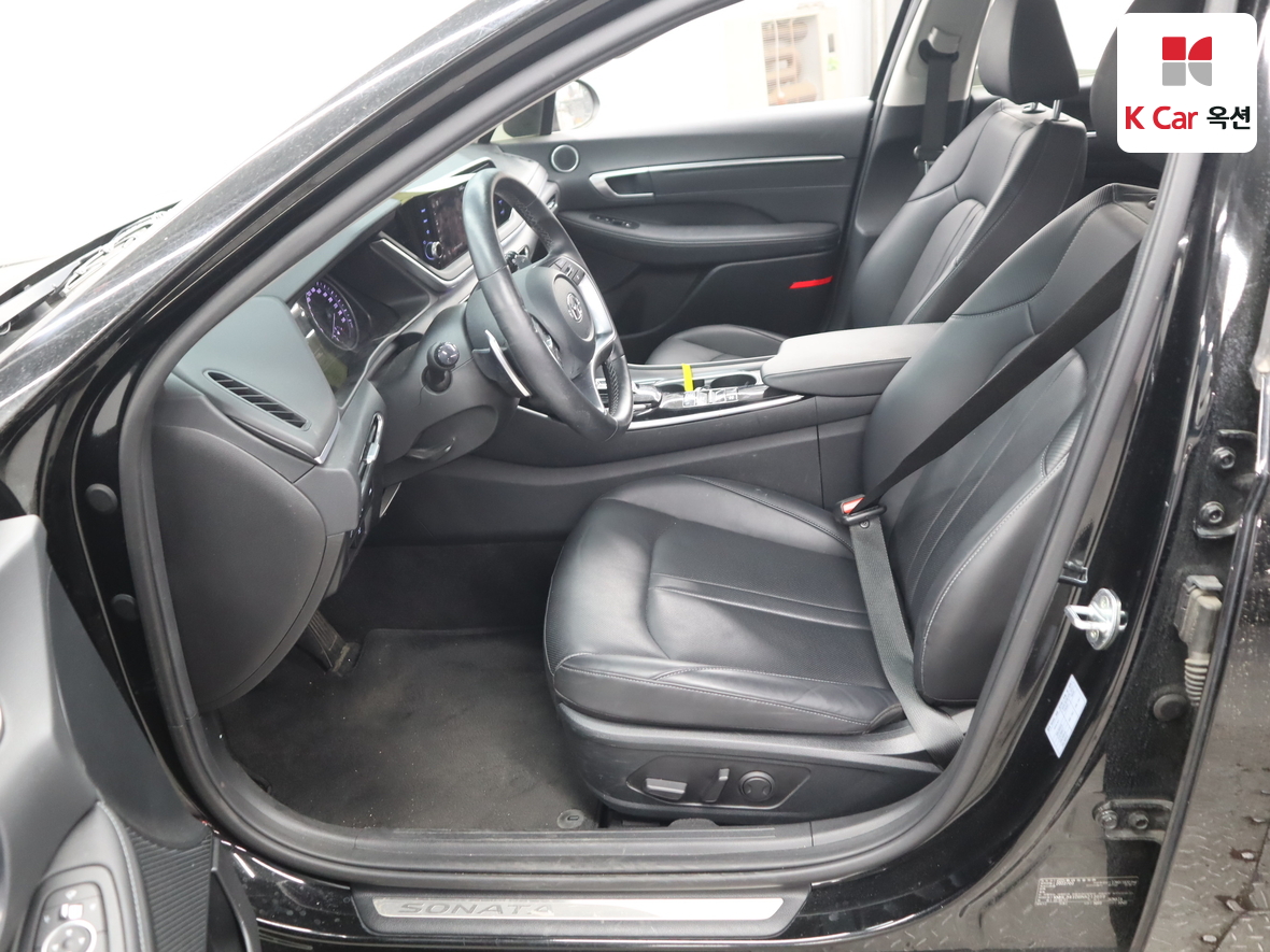 Hyundai Sonata - 19