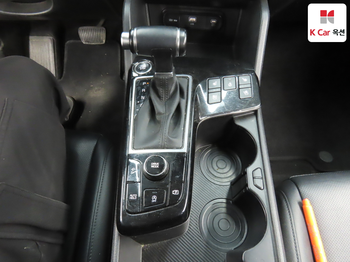 Kia Sportage - 16