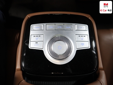 2022 - genesis g80