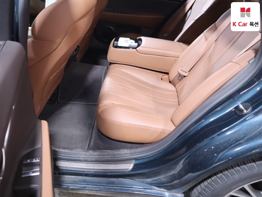 2022 - genesis g80