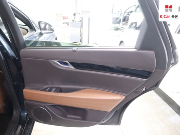 2022 - genesis g80