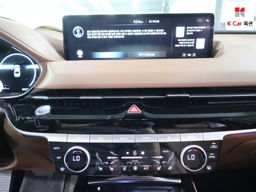 2022 - genesis g80