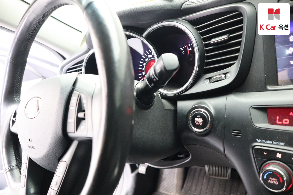 Kia K5 - 11