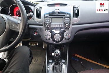 2011 - kia forte