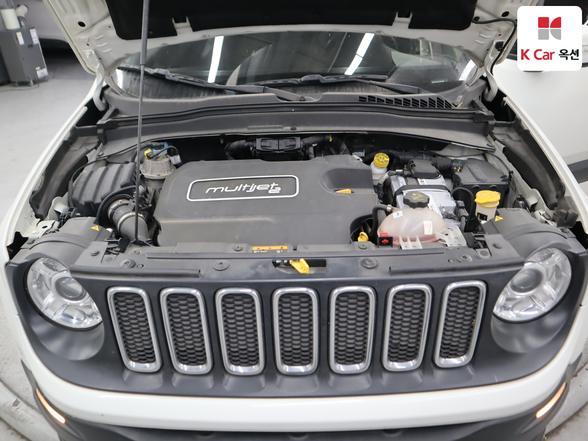 JEEP 레네게이드 - 35