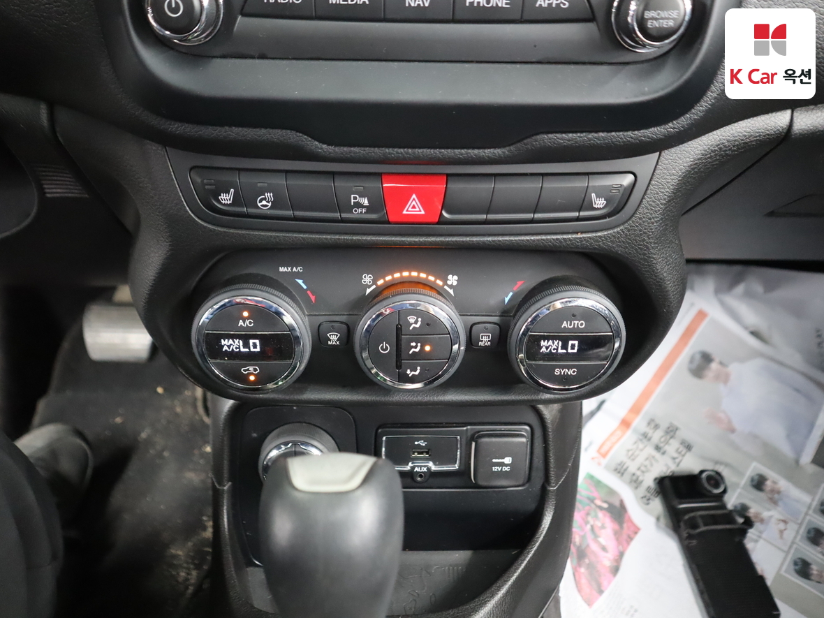 JEEP 레네게이드 - 15