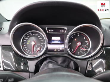 2017 - mercedes-benz gle350 d