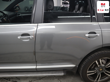 2009 - porsche cayenne
