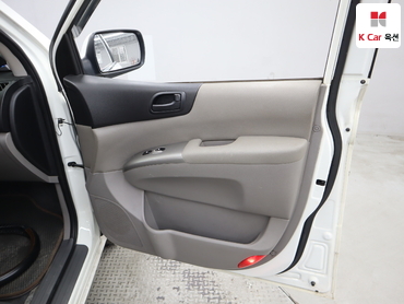 2012 - kia carnival