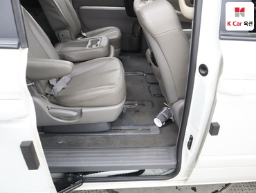 2012 - kia carnival
