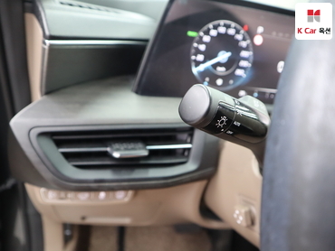 2023 - kia k8