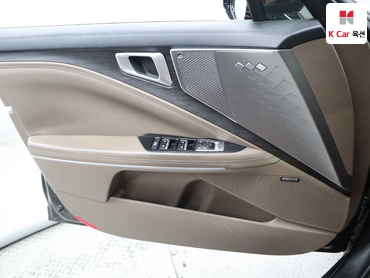 2023 - kia k8