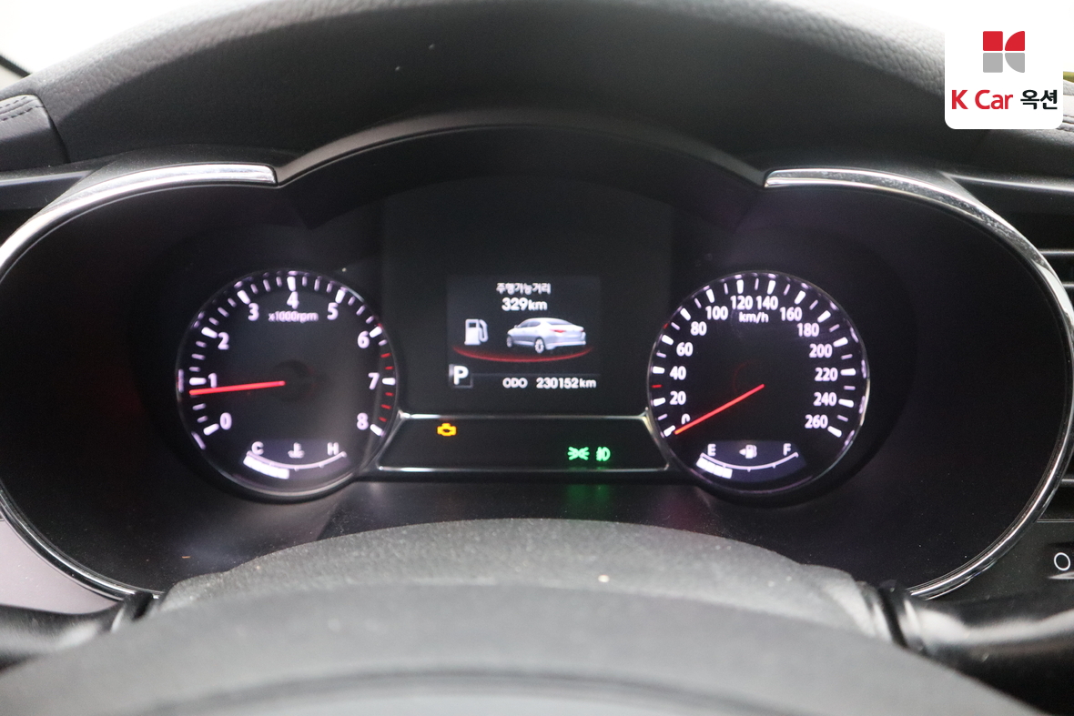 Kia K5 - 5
