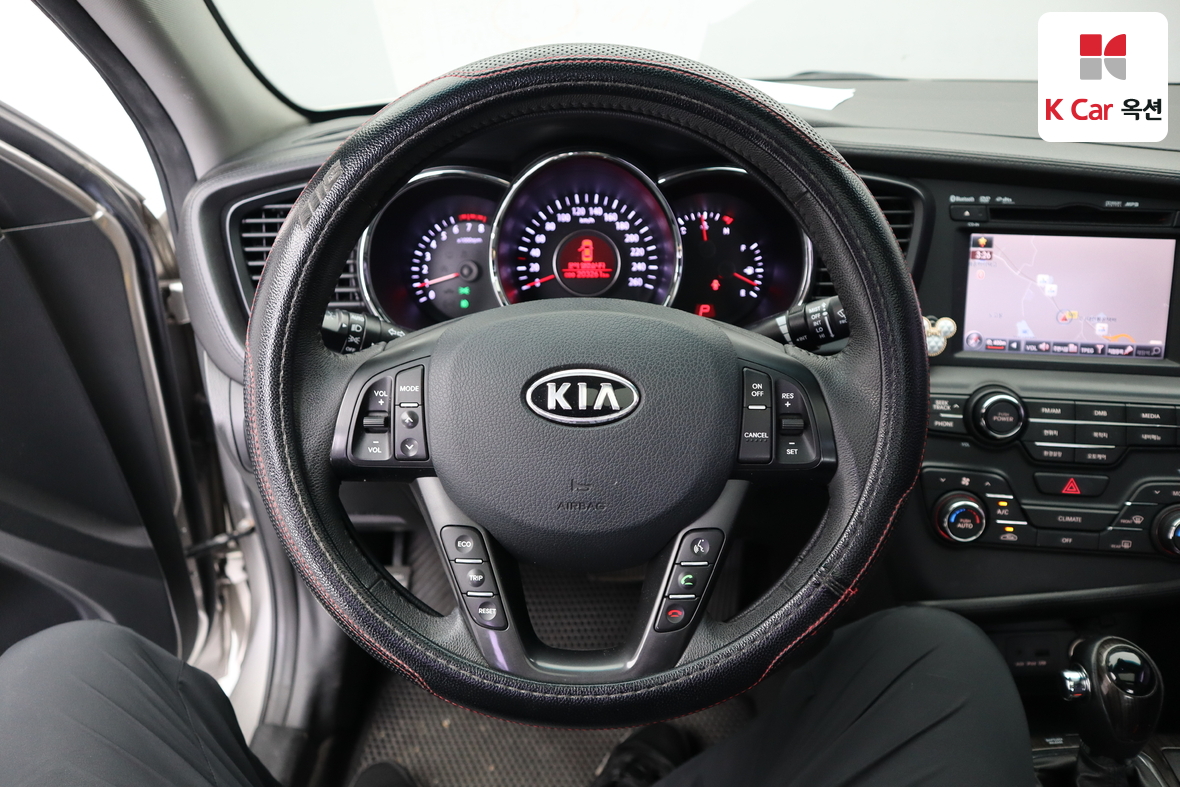 Kia K5 - 10