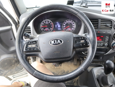 2020 - kia bongo iii