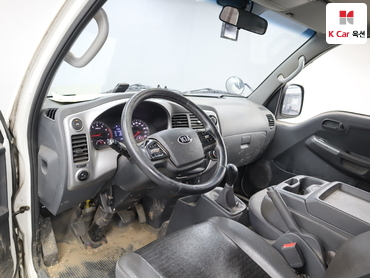 2020 - kia bongo iii