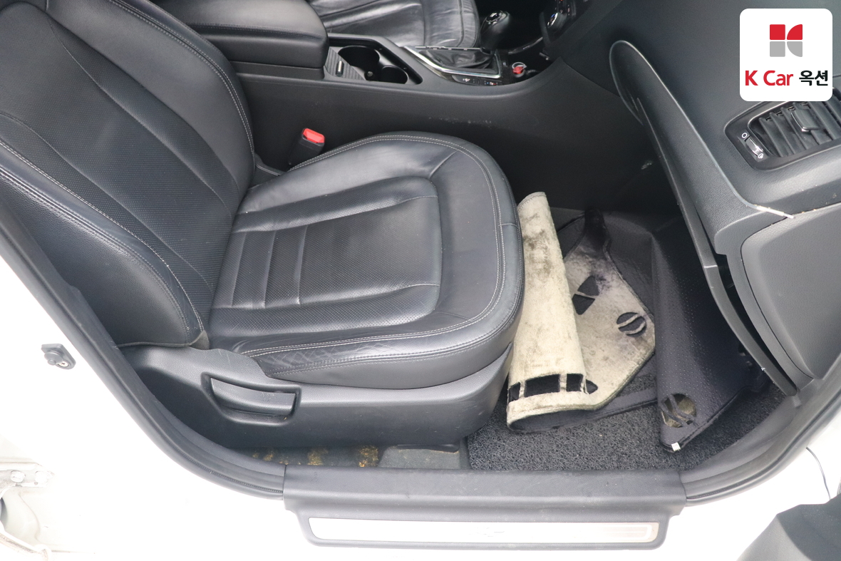 Kia K5 - 30