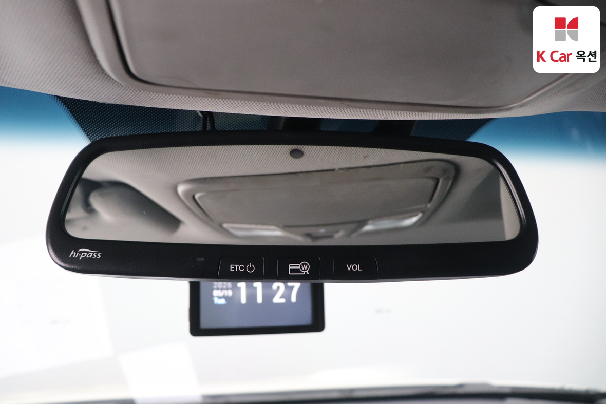 Kia K5 - 12