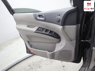 2012 - kia carnival