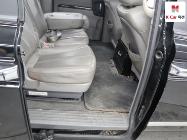 2012 - kia carnival