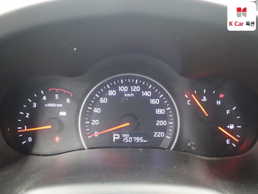 2012 - kia carnival