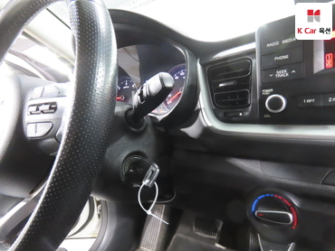 2018 - kia stonic