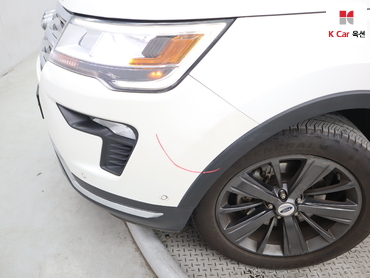 2019 - ford explorer