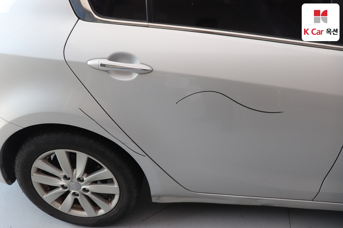 Kia K3 - 33