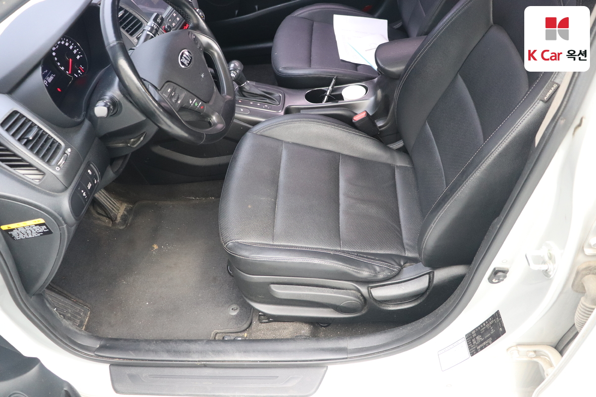 Kia K3 - 19