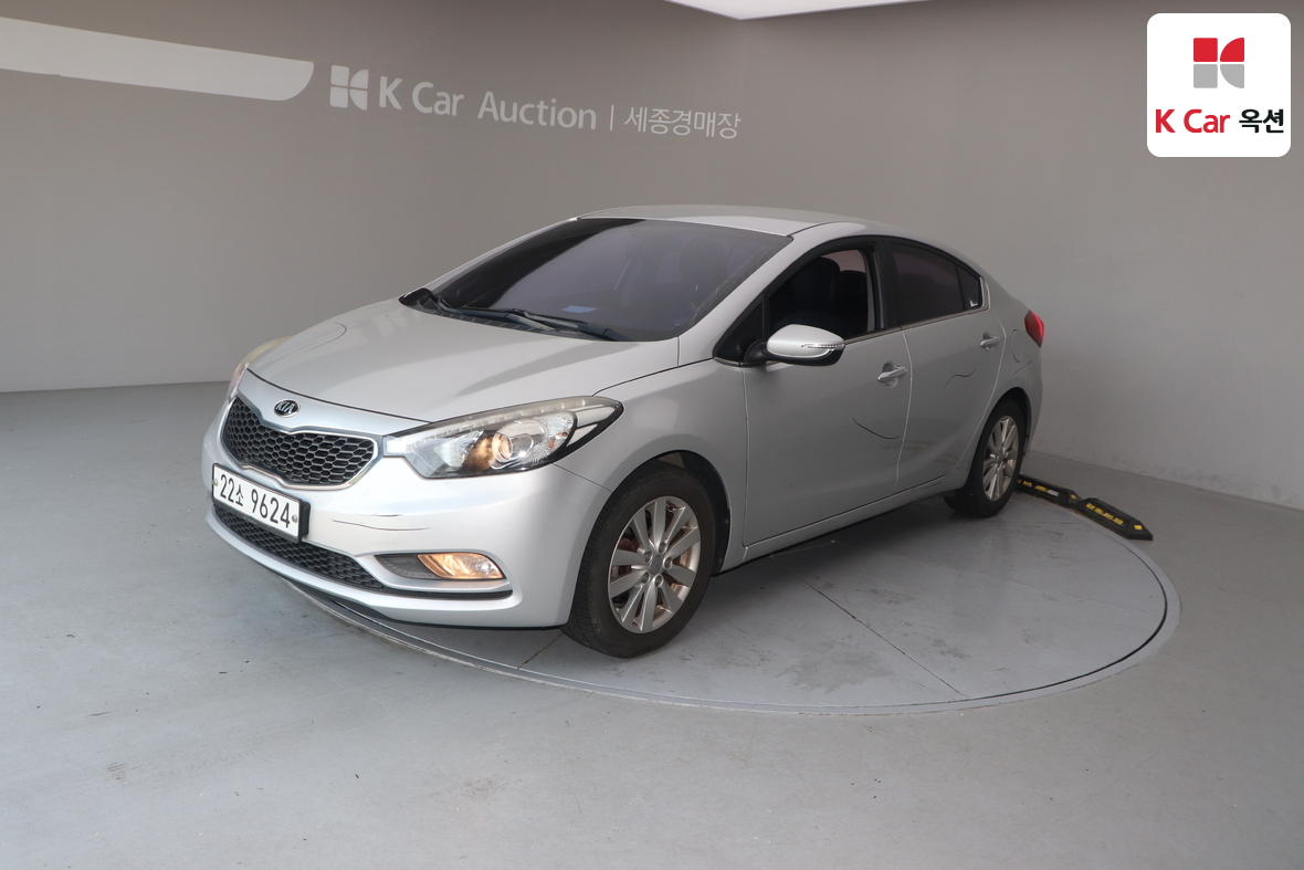 Kia K3 - 1