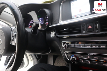 2019 - kia k5