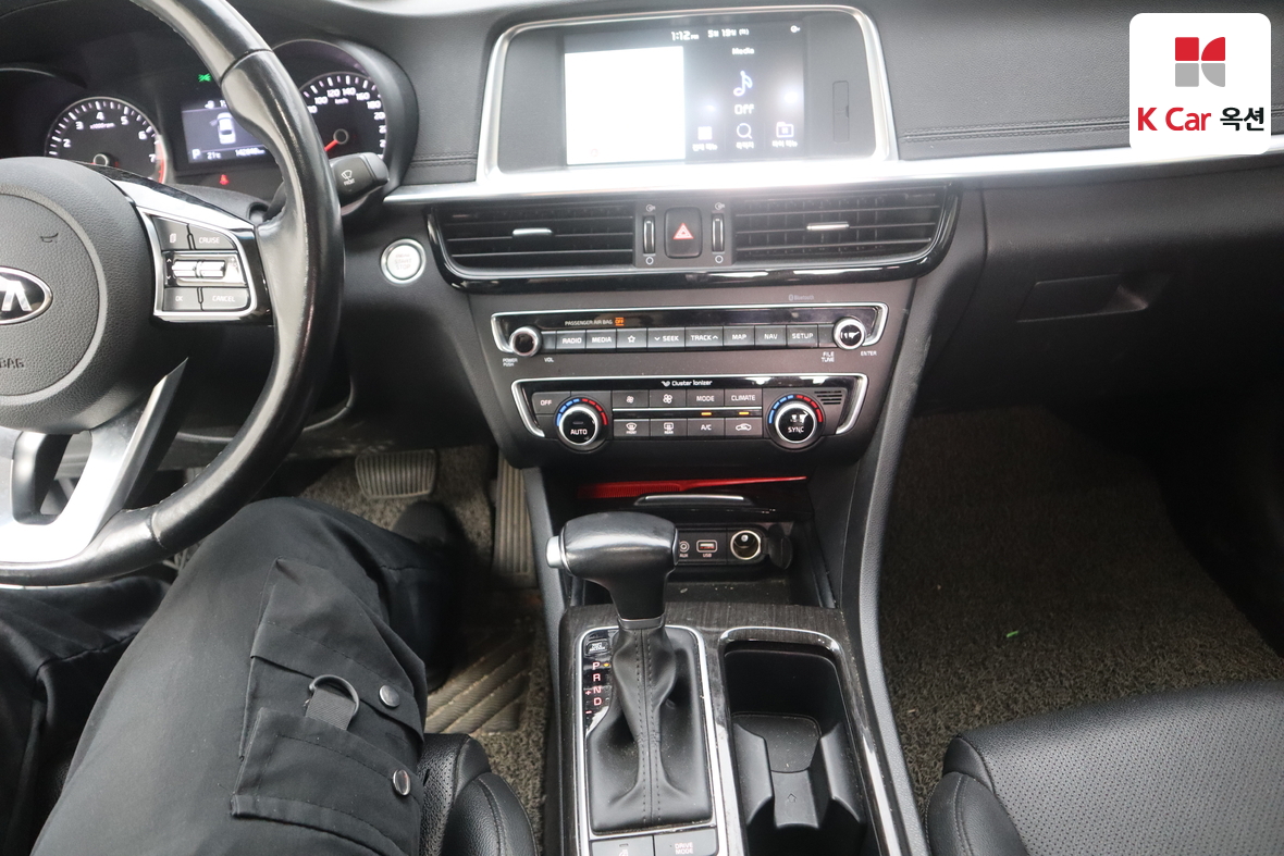 Kia K5 - 6