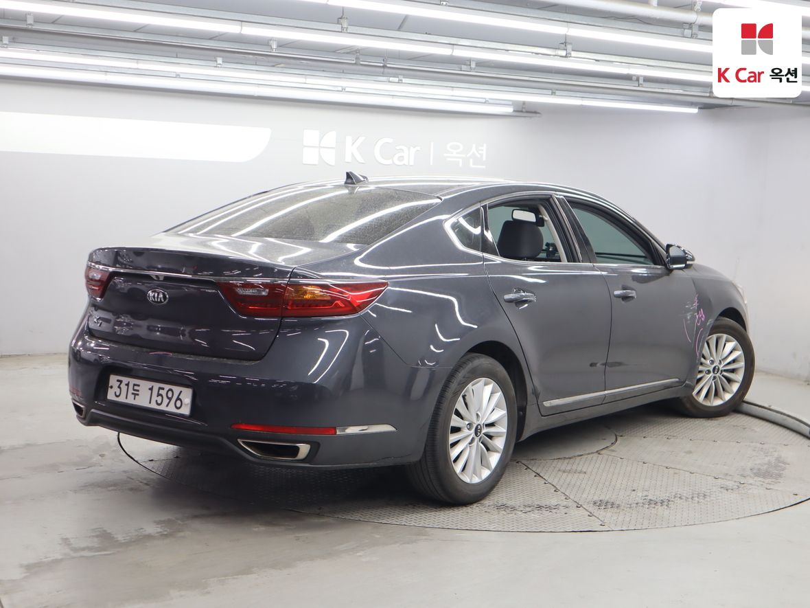 Kia K7 - 2