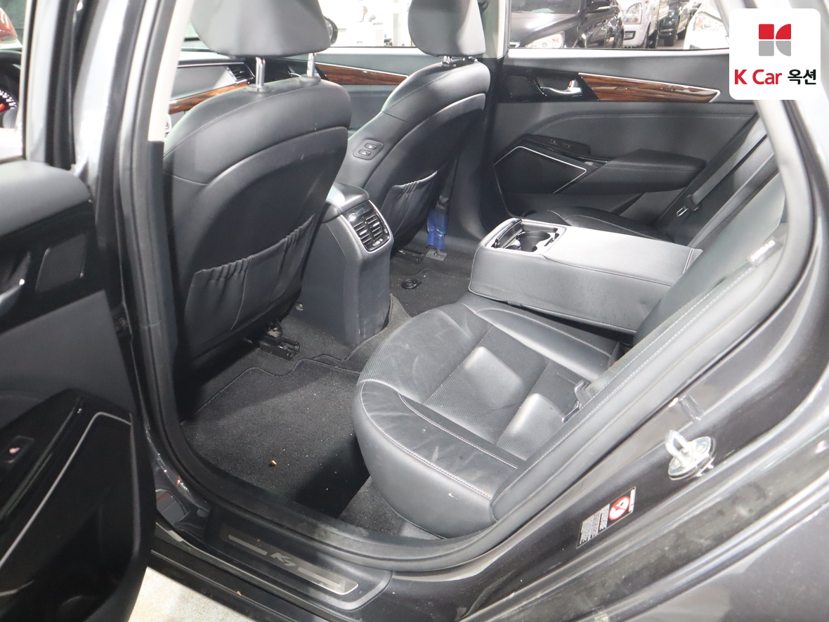 Kia K7 - 25