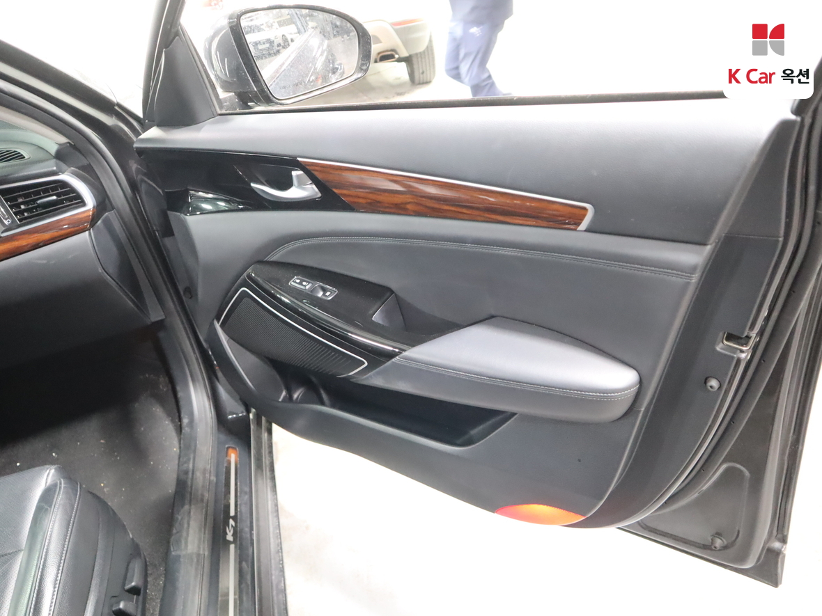 Kia K7 - 30