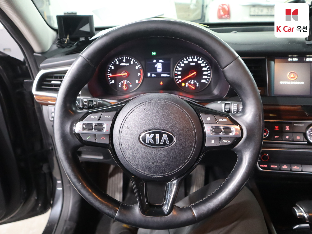 Kia K7 - 10