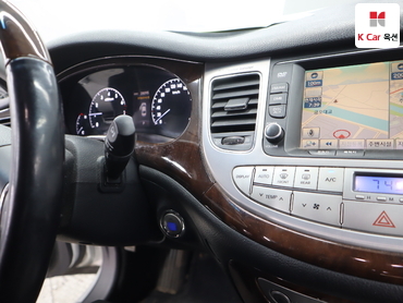 2010 - hyundai bh330