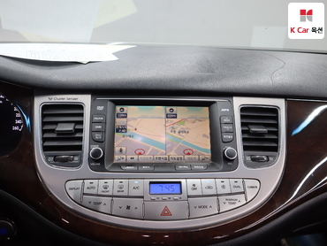 2010 - hyundai bh330